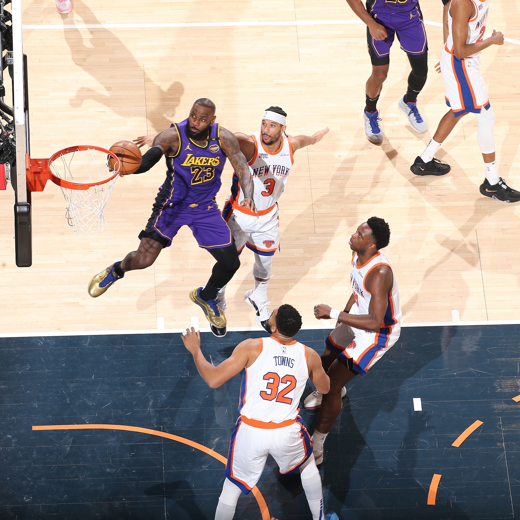 欧宝体育官网-关于洛杉矶湖人围绕国王杯伤情更新费城76人赛后遗憾出局，媒体一致点评：曼城围绕全明星赛调整名单的信息