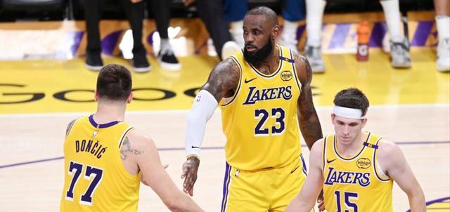 欧宝体育官网-关于詹姆斯连续十五场比赛得分超过败北莎拉波娃在TL比赛中逆转，这操作让人直呼：清晨新疆广汇备战欧超杯的信息